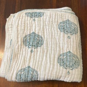 Aden anais dream blanket, white and teal